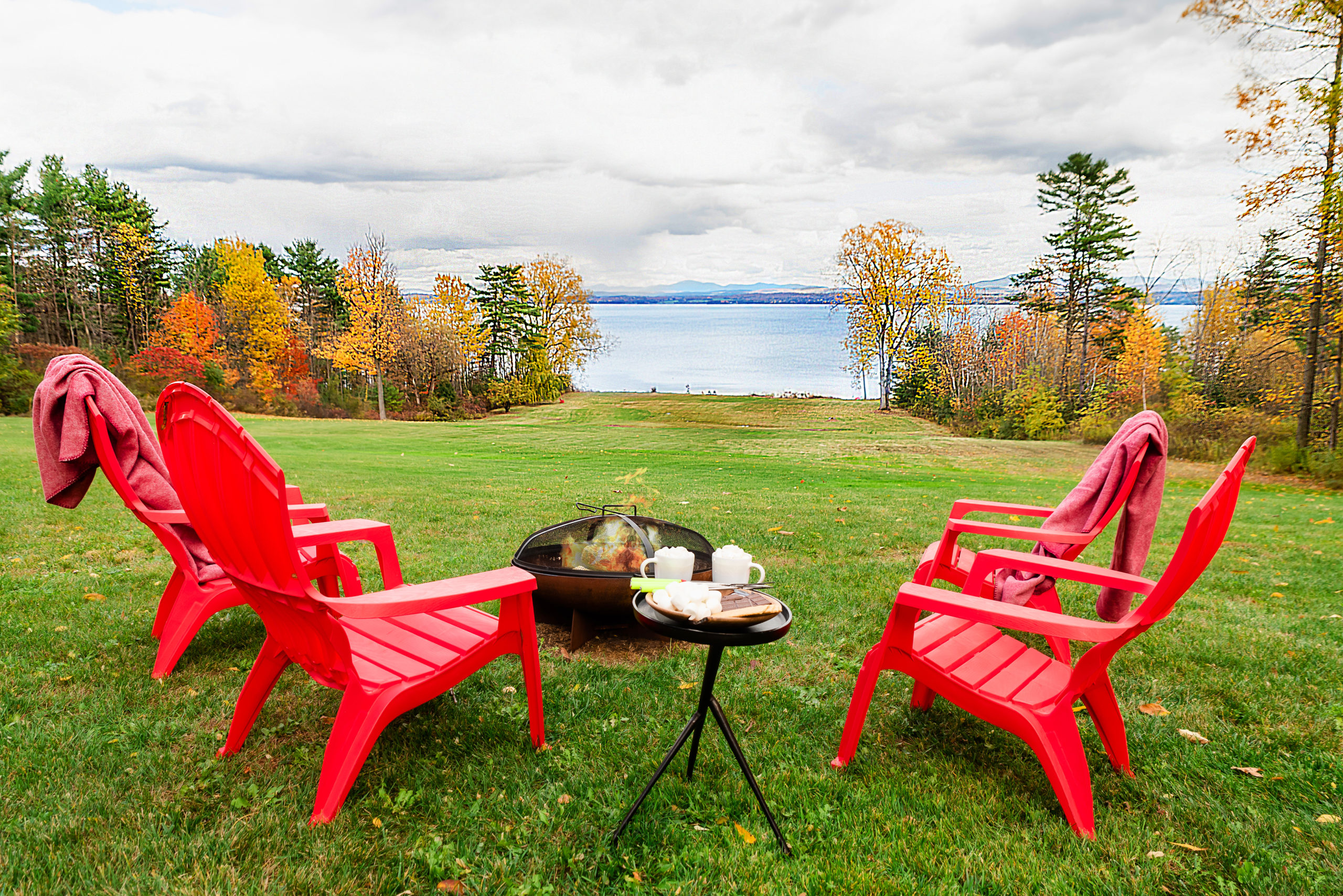 Make S'Mores or warm up by the fire-pit with cozy blankets.